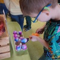 WIELKANOCNE ZABAWY Z ZAJĄCZKIEM (11)