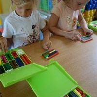 KLOCKI CUISENAIRE'A CZYLI LICZBY W KOLORACH (1)